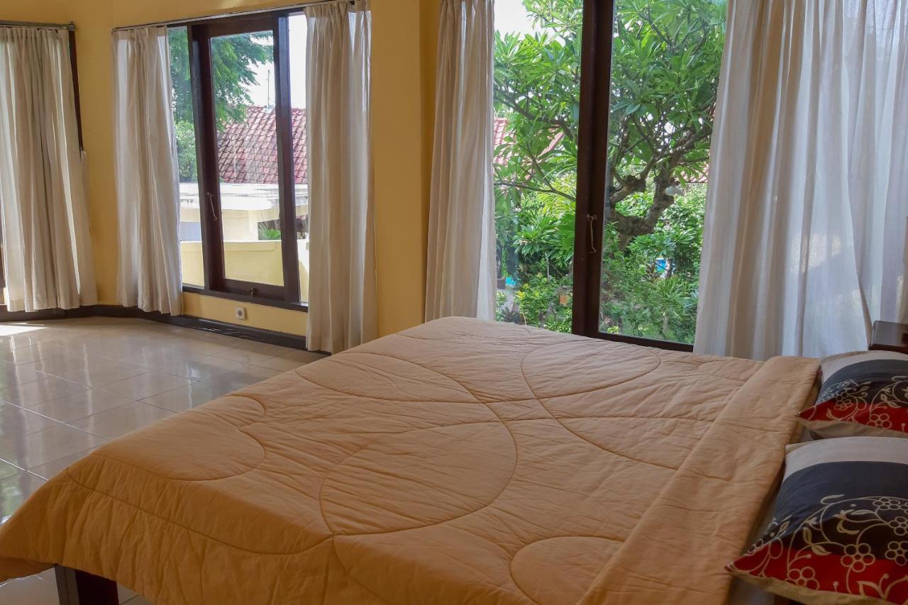 Oyo 3070 Villa Lovina Eco Lodge Bagian luar foto