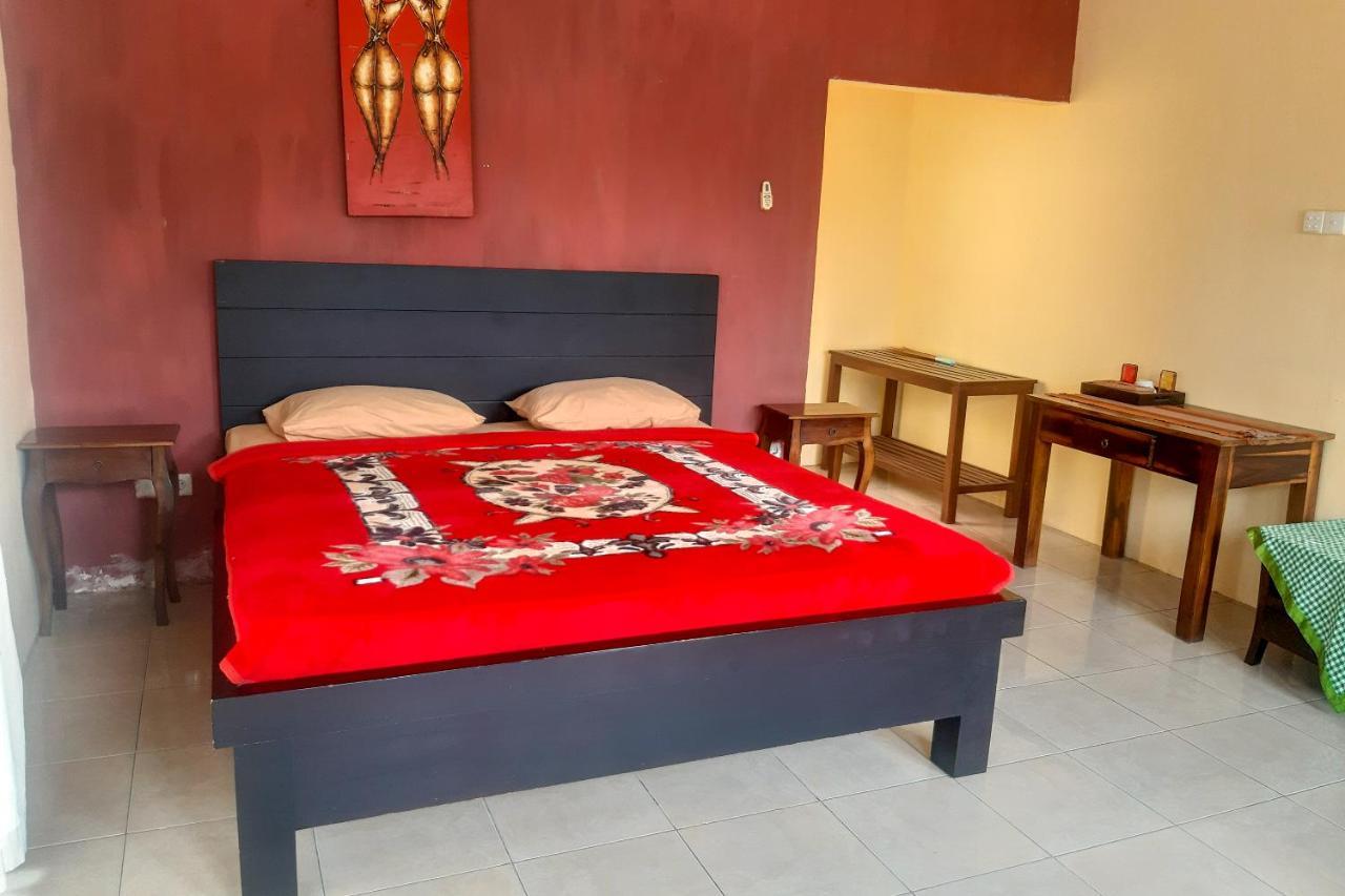 Oyo 3070 Villa Lovina Eco Lodge Bagian luar foto