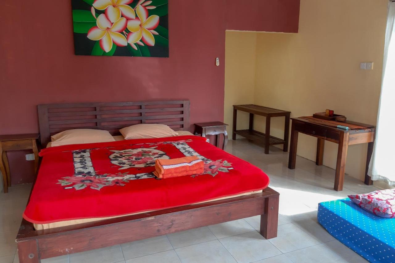 Oyo 3070 Villa Lovina Eco Lodge Bagian luar foto